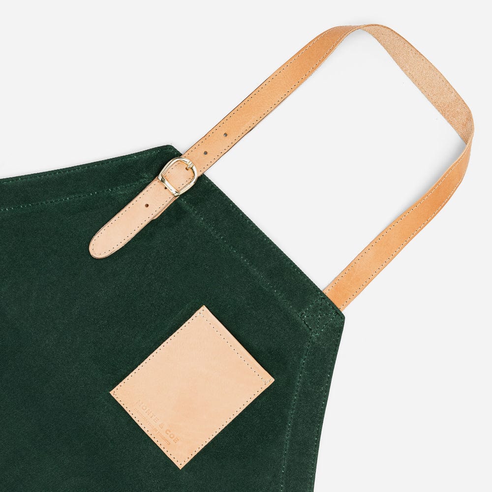 Waxed Cotton Twill Apron in Hunter Green & Natural