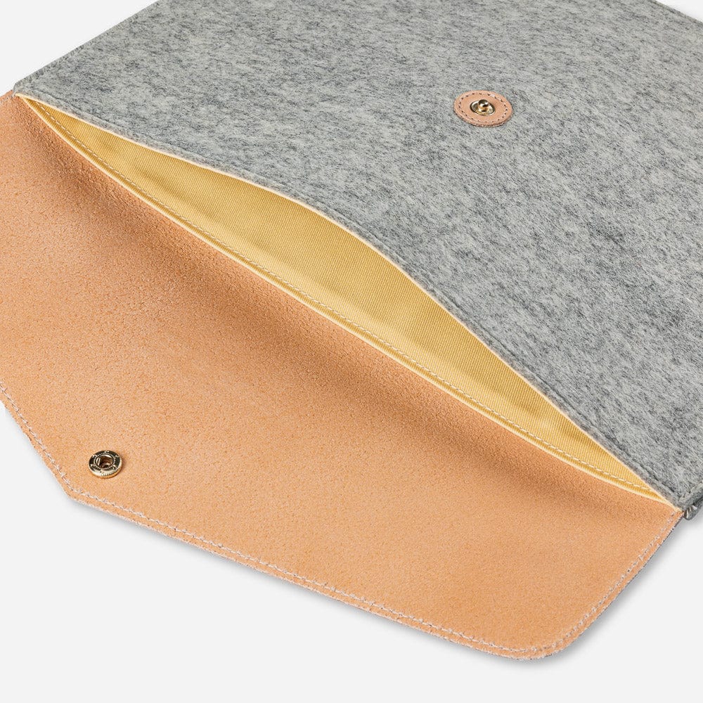 Merino Wool Laptop Folio in Natural