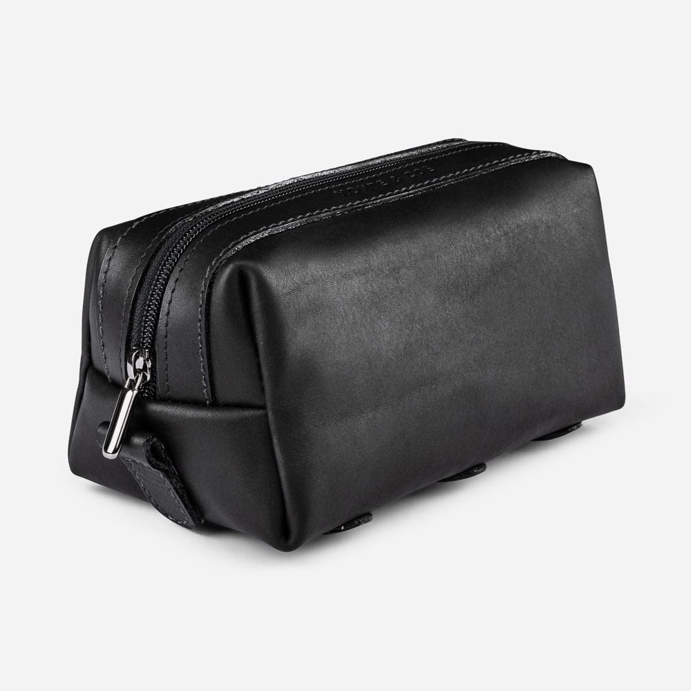 Leather Dopp Kit in Black