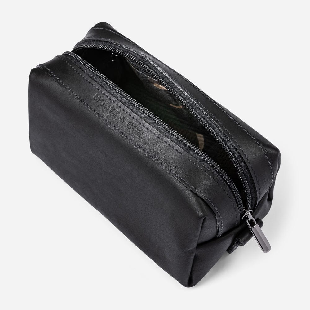 Leather Dopp Kit in Black