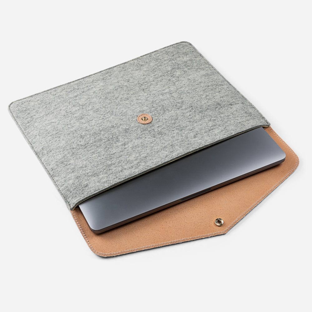 Merino Wool 13" Laptop Folio in Light Grey & Nude